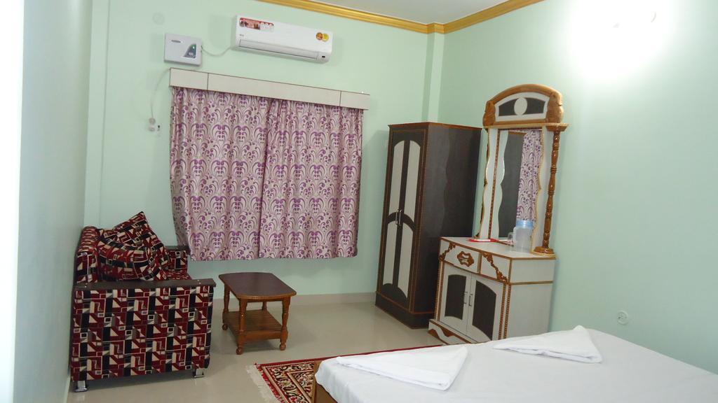 Krishna Paying Guest House Varanasi Exterior foto