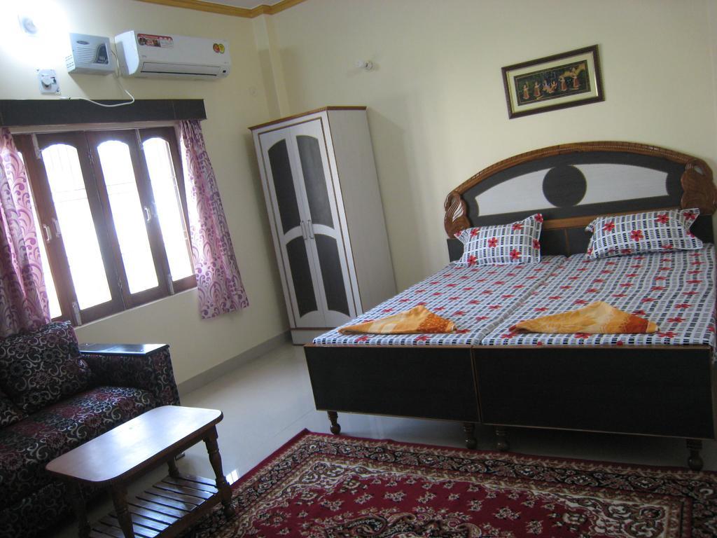 Krishna Paying Guest House Varanasi Quarto foto